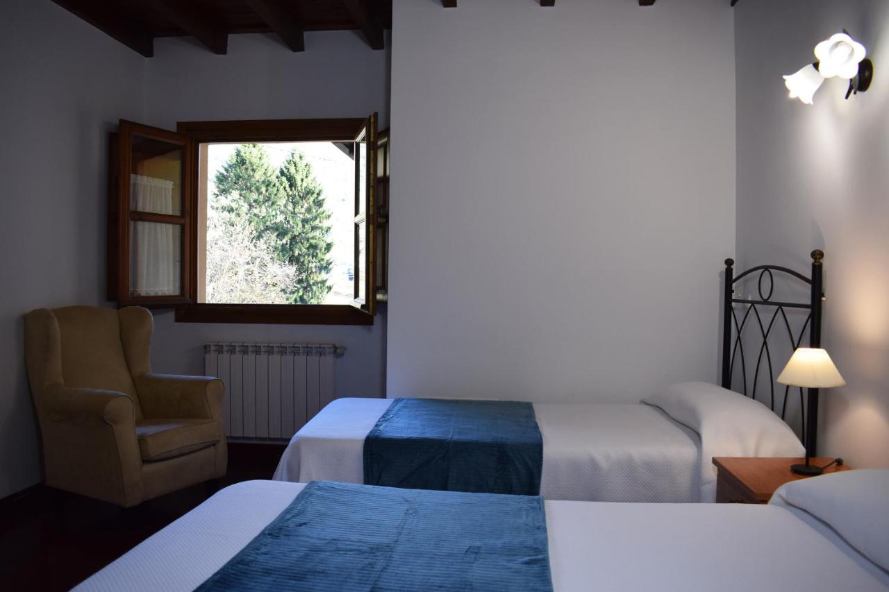 Apartamentos Rurales La Taberna Matienzo Eksteriør billede