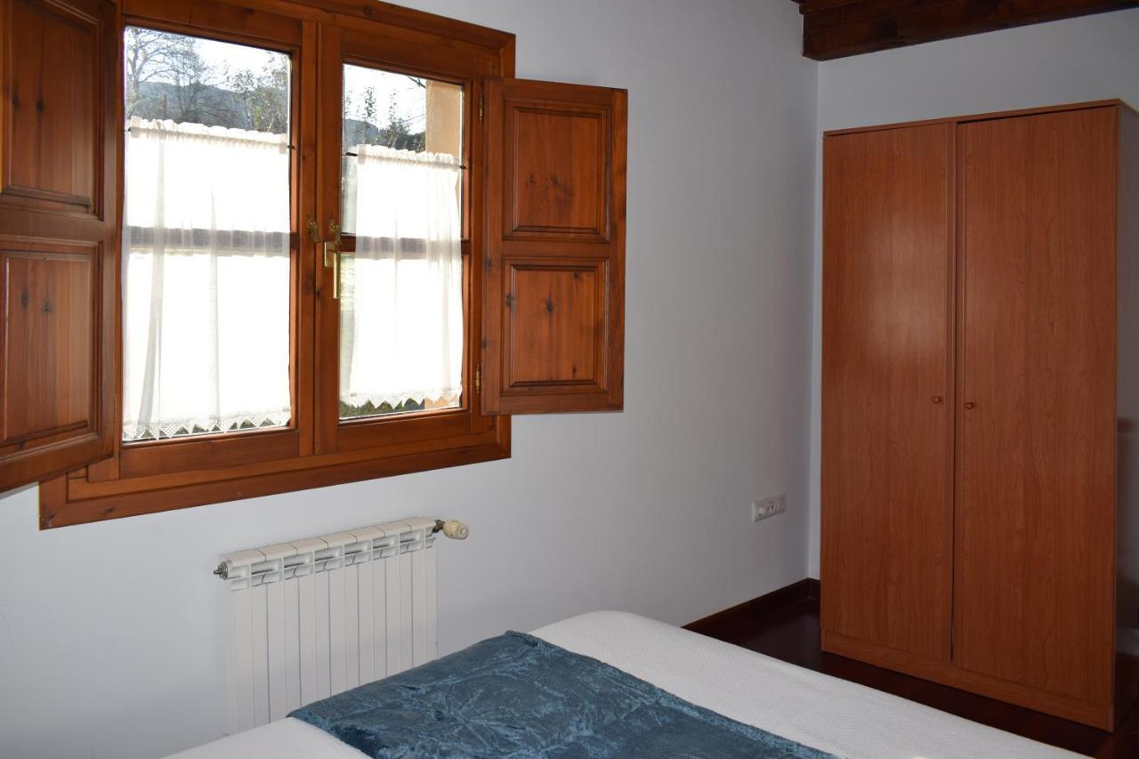 Apartamentos Rurales La Taberna Matienzo Eksteriør billede